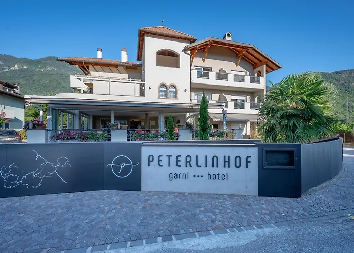 Garni Hotel Peterlinhof Caldaro
